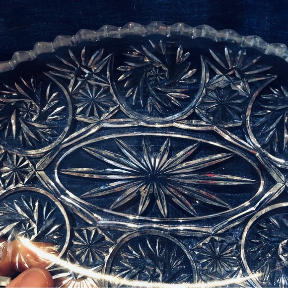 Intricate American Brilliant cut crystal platter, pinwheel design , sawtooth - Picture 2 of 7